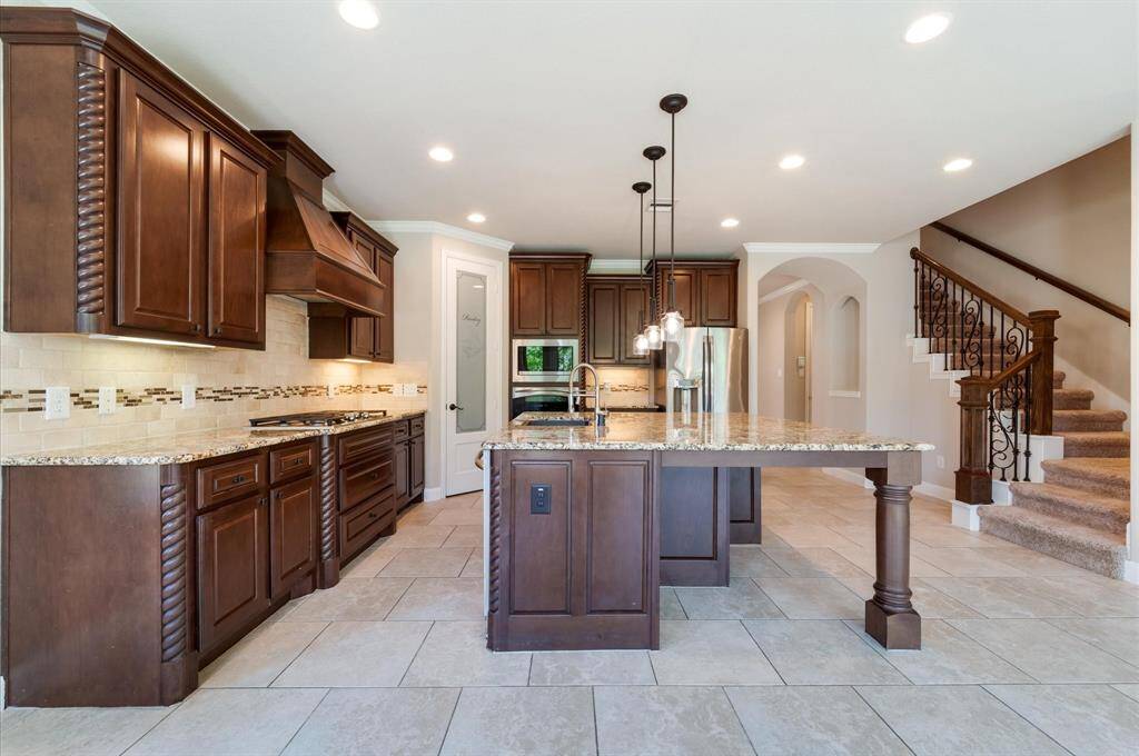 Spectacular Kitchen.