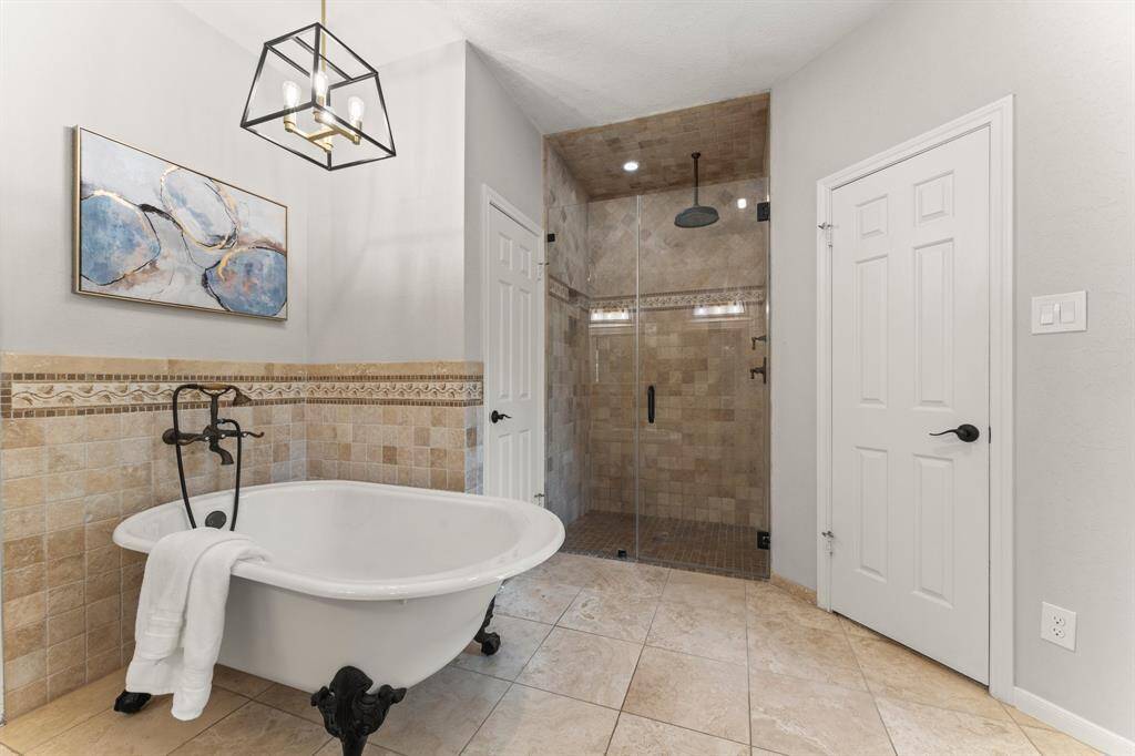 Beautiful tub!