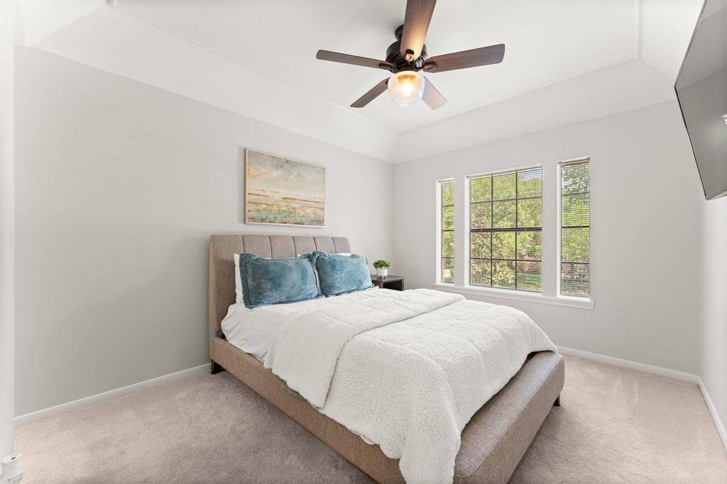 Secondary bedroom #1 with en-suite bath