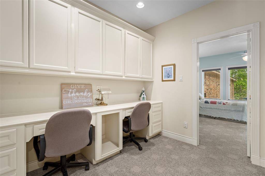 Built-in study or crafts area.