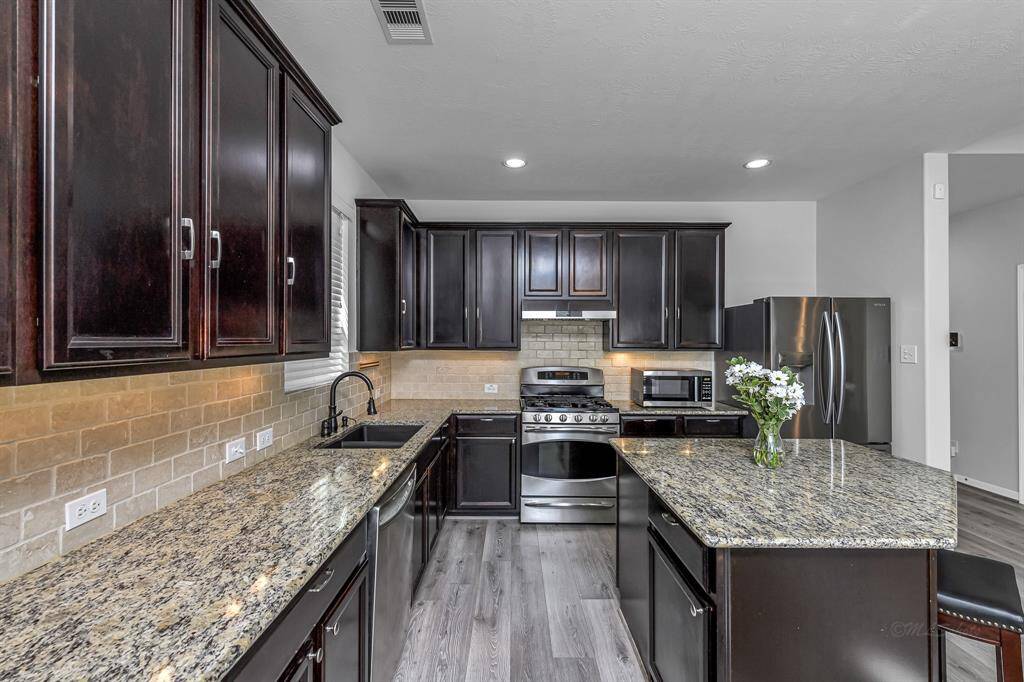 Plenty of cabinet and counter space