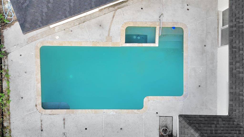 Gorgeous pool!
