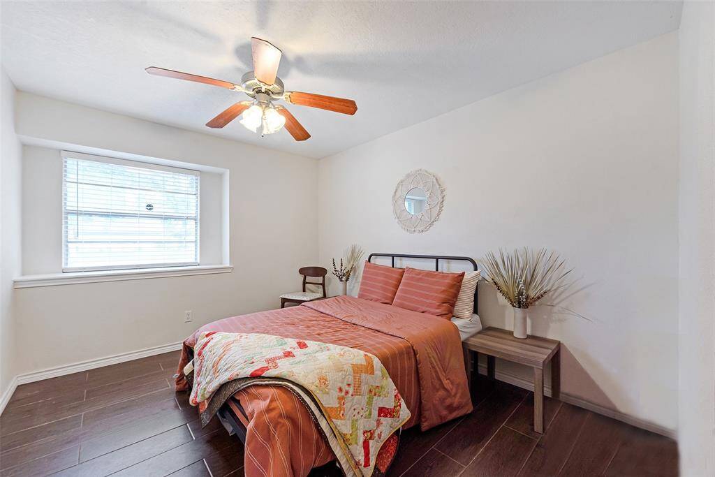 Bedroom #3, also with wood look tile floor