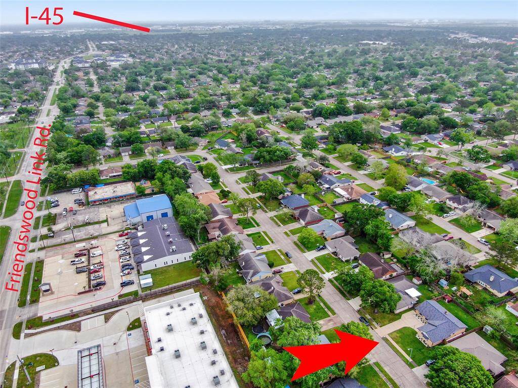 Well established neighborhood.