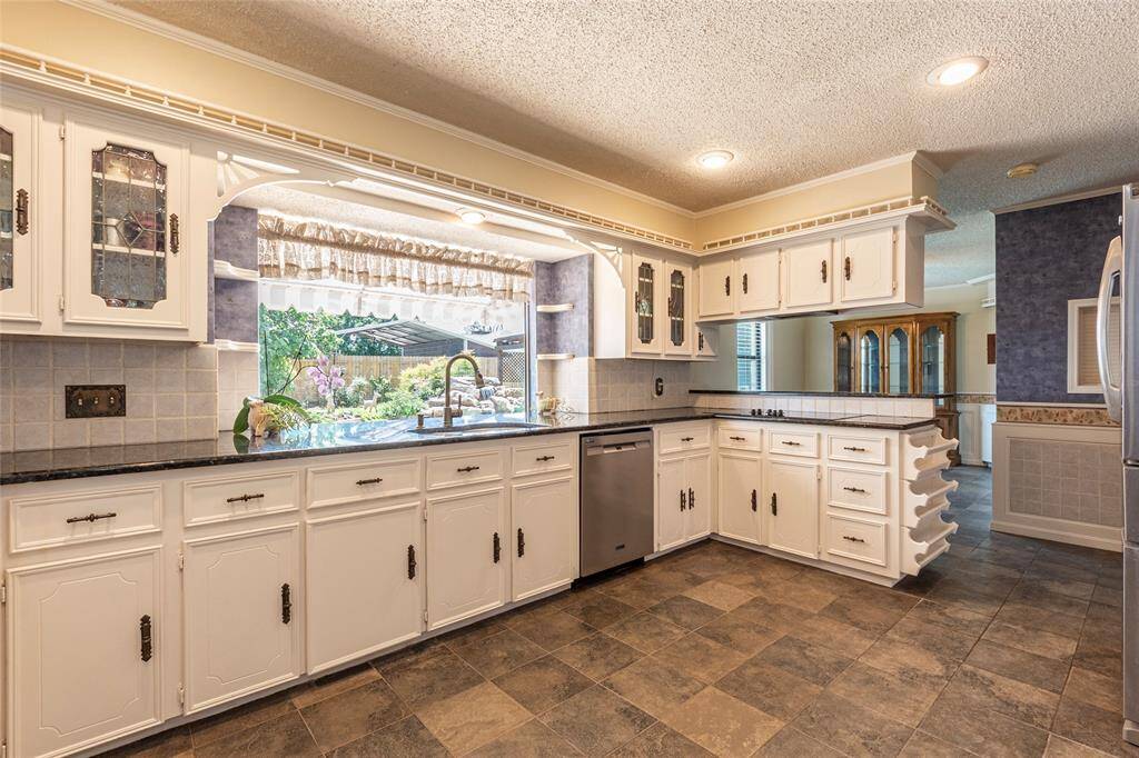 Beautiful kitchen