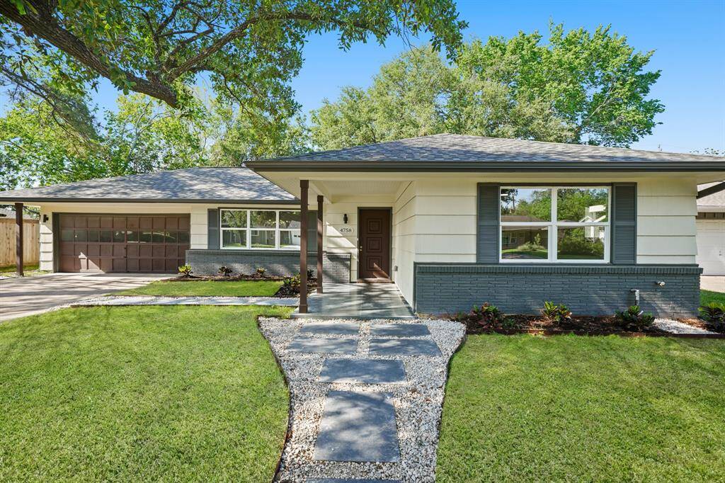This Transitional Style Home in the Willow Meadows Area boasts a Masterful Renovation with Premium Amenities. The Home features 3 Bedrooms, 2 Baths, and an Open Concept Floorplan! The House offers a Convenient Close-in Location with Easy Freeway Access to Downtown Houston, Greenway Plaza, the Texas Medical Center, the Museum District, and the Galleria.