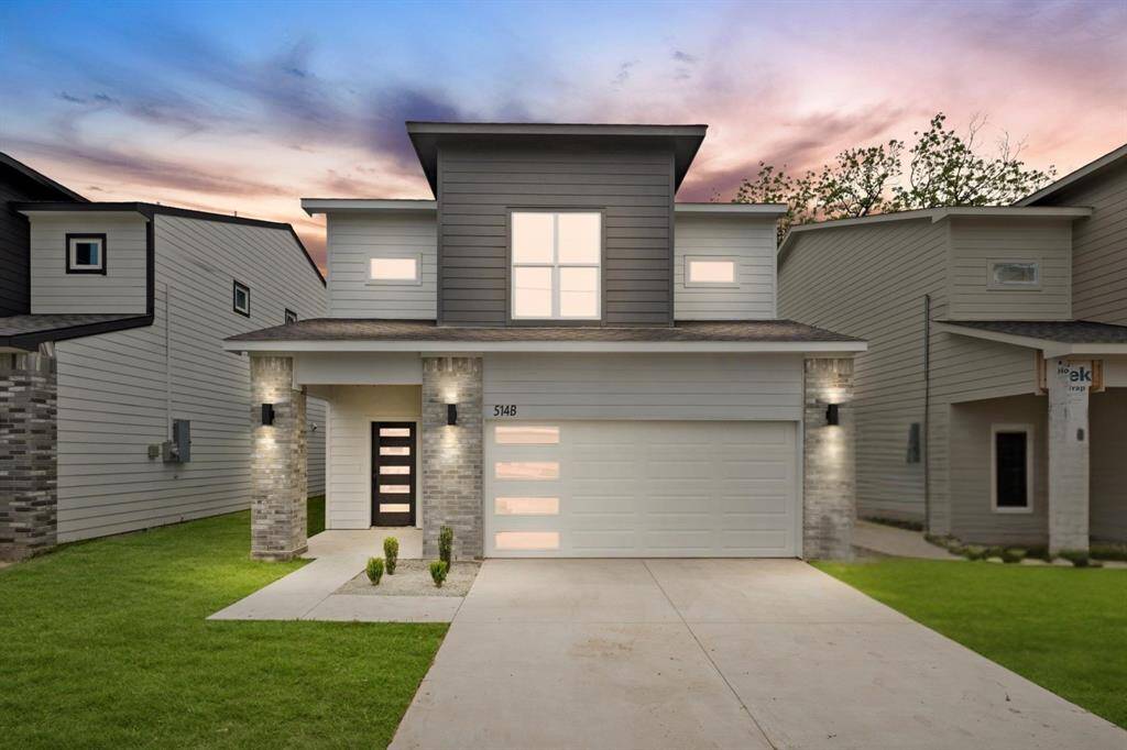 Beauty and charm meet comfort and functionality in this newly built home at 514 Melbourne #B.