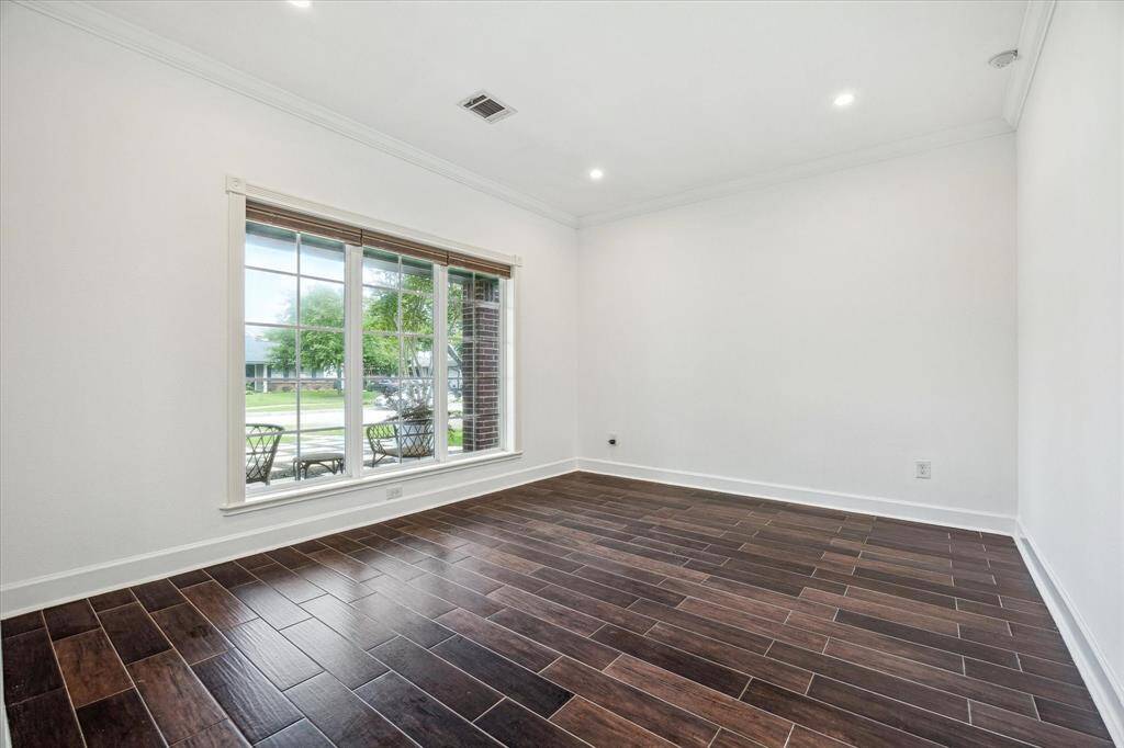 RECESSED LIGHTING ADORNS THE LIVING ROOM, KITCHEN & ALSO THIS SPACE!