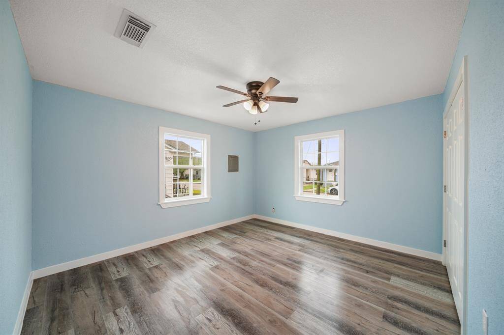 Spacious primary bedroom is the ultimate retreat at the end of the day!