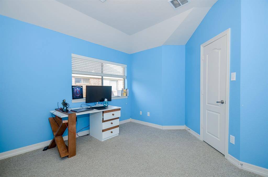 In case you are wondering this home is zoned to great Katy ISD schools.  Alexander Elementary school is just blocks away.  Beckendorff Junior High and Seven Lakes High School are a little further down Fry Rd.