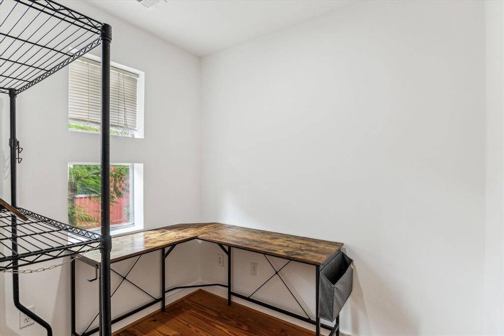 Off the living/dining area, you get bonus space for an office or exercise room. Perfect for studying or breaking a sweat!