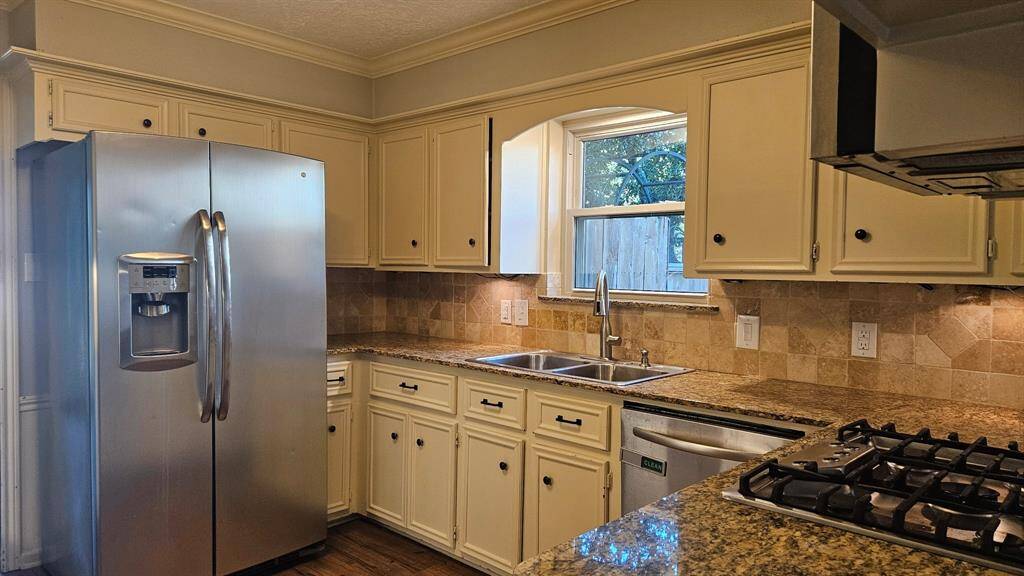 Gas cooktop and Fridge is included.