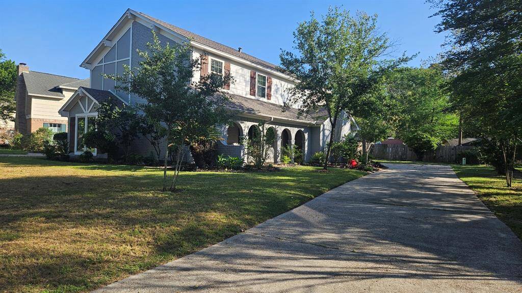 614 Brook Hollow