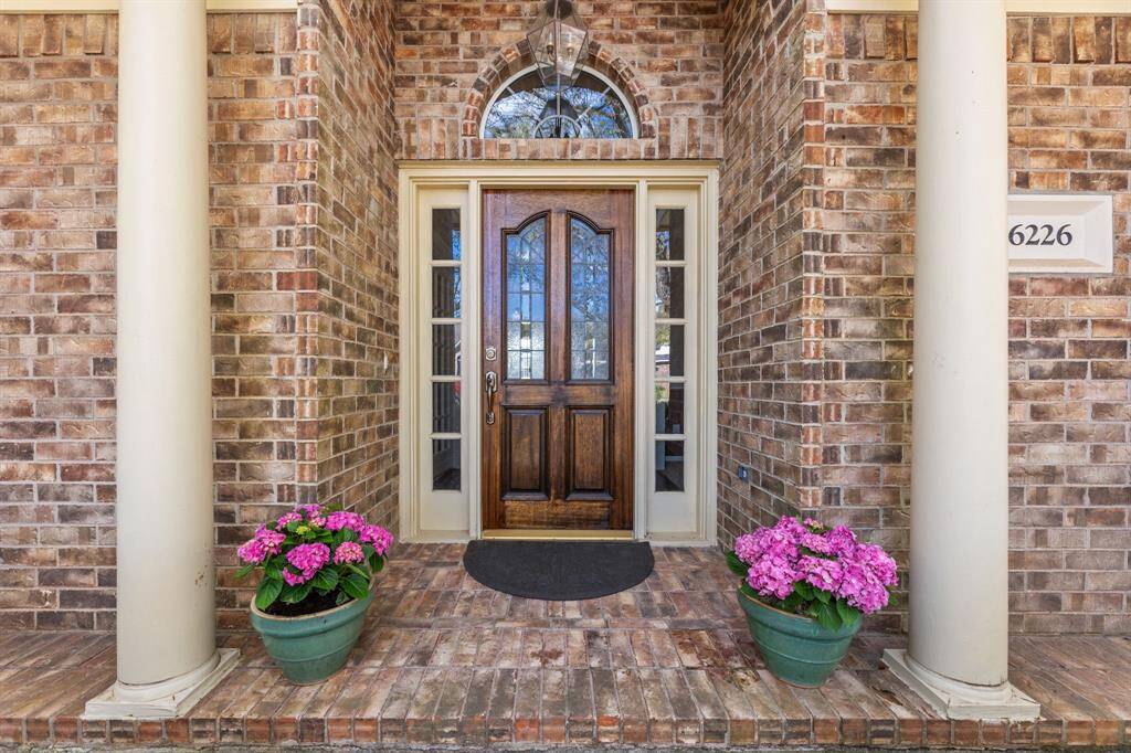 The warmth of this home is immediate as you step inside with hardwood floors and gently sunkissed living areas.