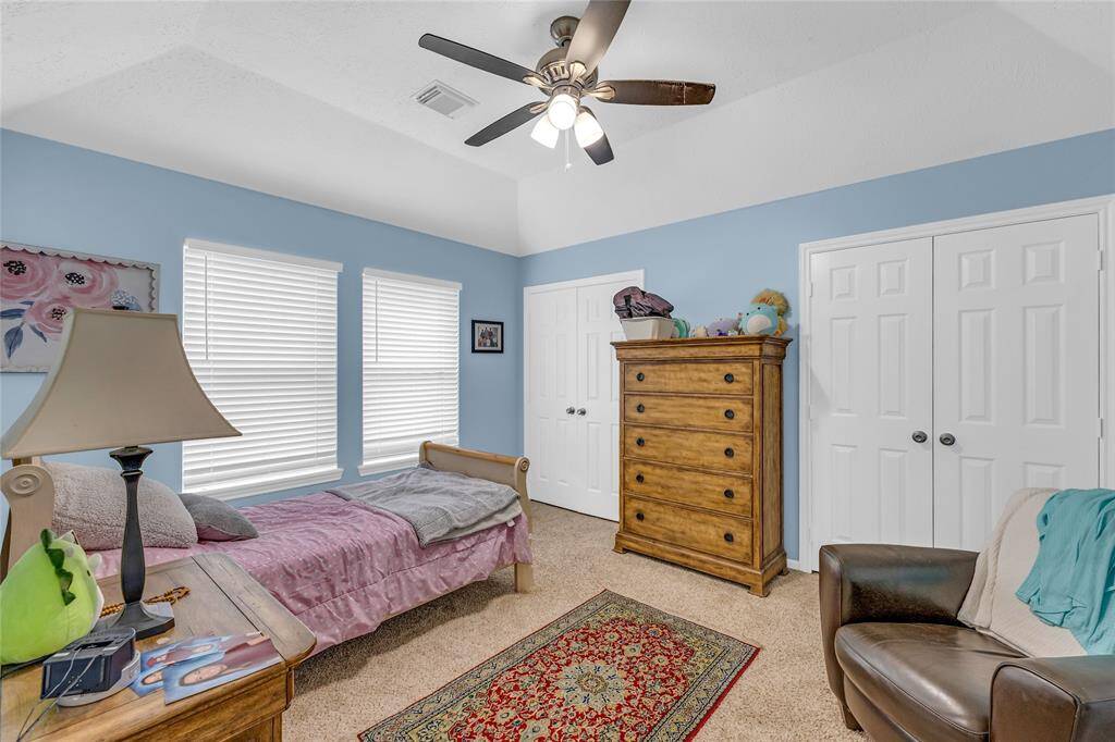 Custom Closet Space
