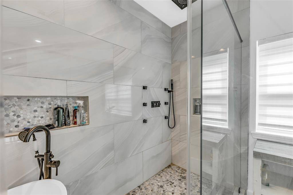 Stand Up Shower