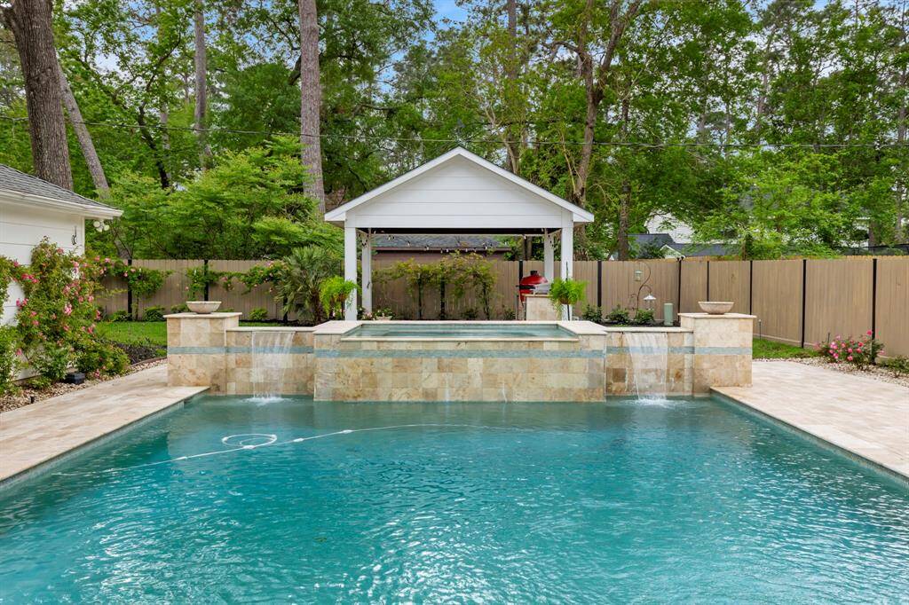 This backyard is the perfect retreat, ready for you to enjoy all summer long!