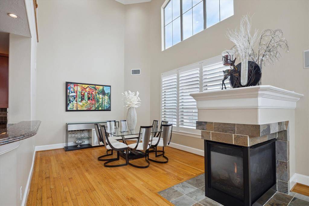 The Formal Dining is easily accessed from the Kitchen and Family Room...perfect for entertaining