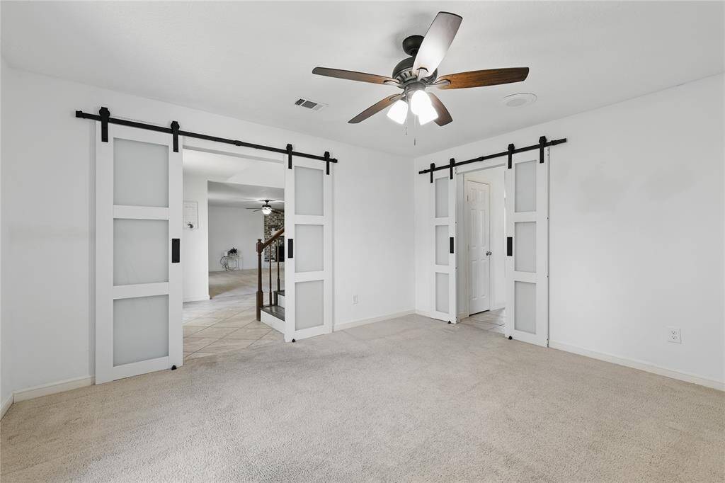 This versatile formal dining room offers endless possibilities—