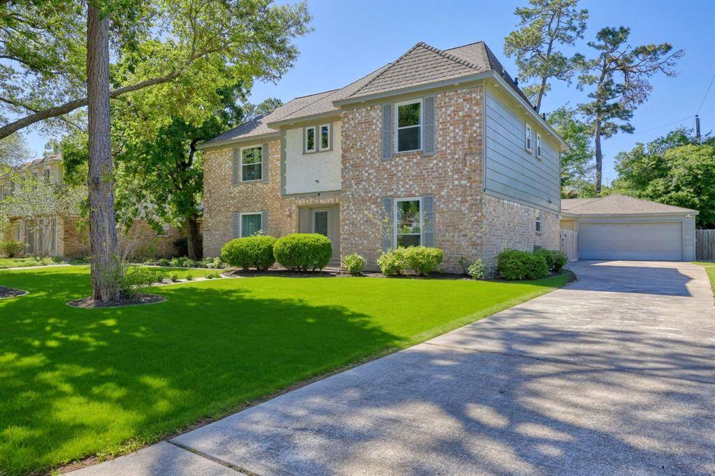 Welcome home to 6814 Chancellor Drive – offering exceptional curb appeal, a spacious front yard, and a warm, inviting exterior. Enjoy the long driveway with ample space for multiple vehicles, ensuring convenience and ease from the moment you arrive.