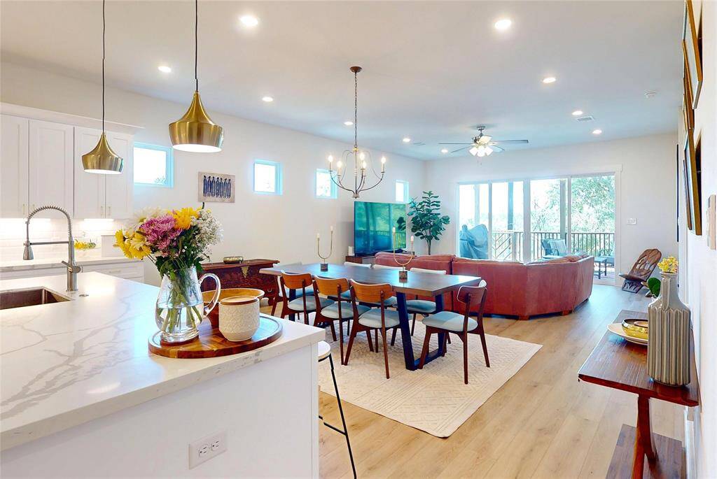 Dining Area.