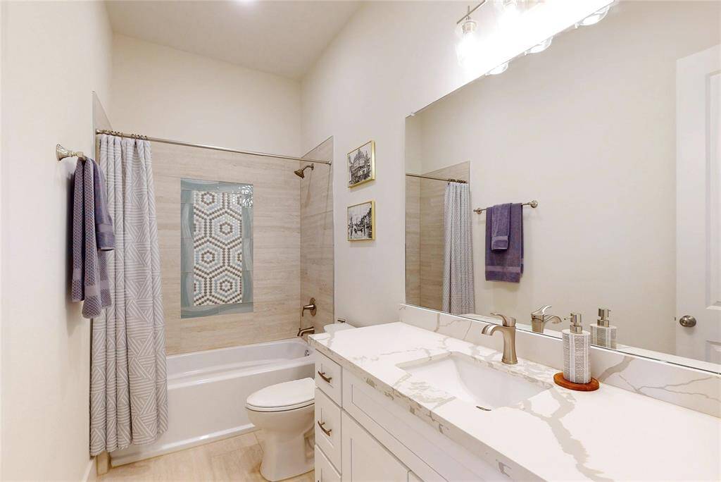 Guest Bathroom.