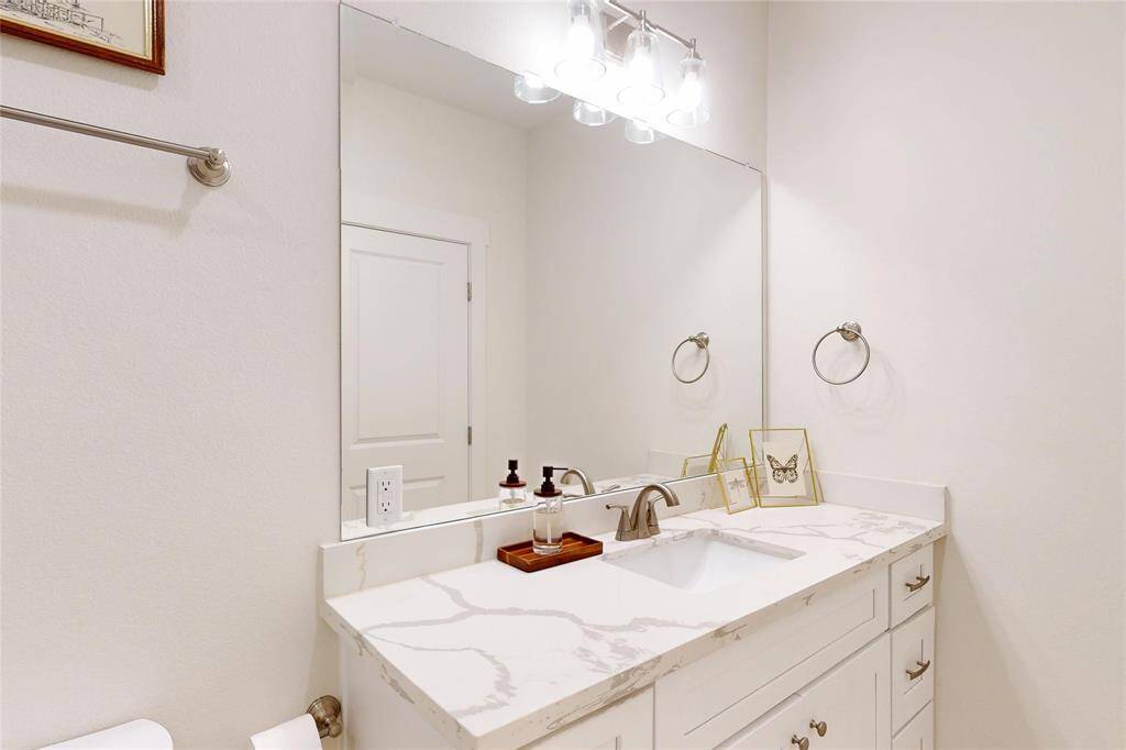 En Suite Bathroom on Guest Room #3.