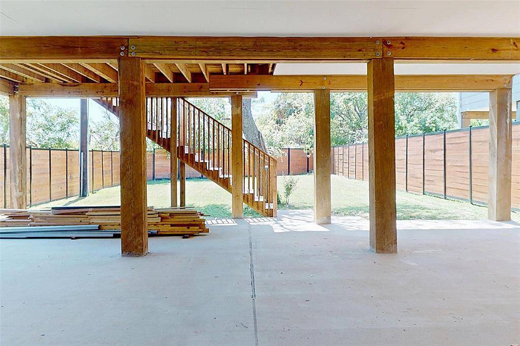 2,378 square feet of space under the house, perfect for entertaining!