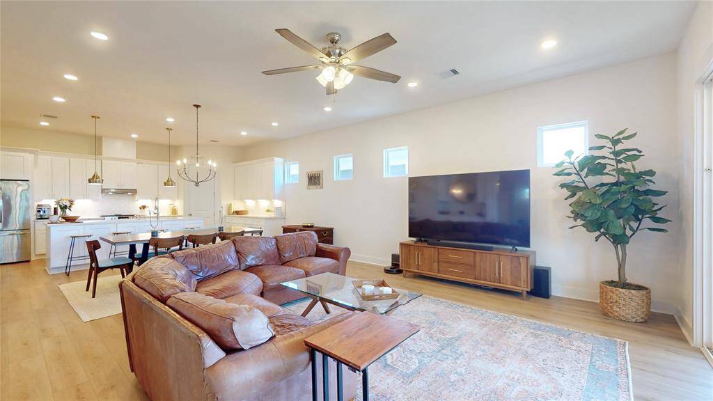Open floor plan, perfect for entertaining.