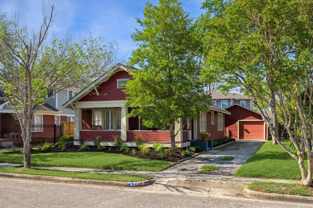Welcome to 719 Key St, a beautiful 2-bedroom, 2-bathroom bungalow nestled in the heart of the Houston Heights.