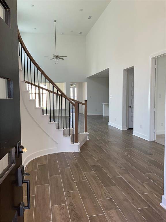 Discover the charm of high ceilings and abundant natural light in this exquisite home.
