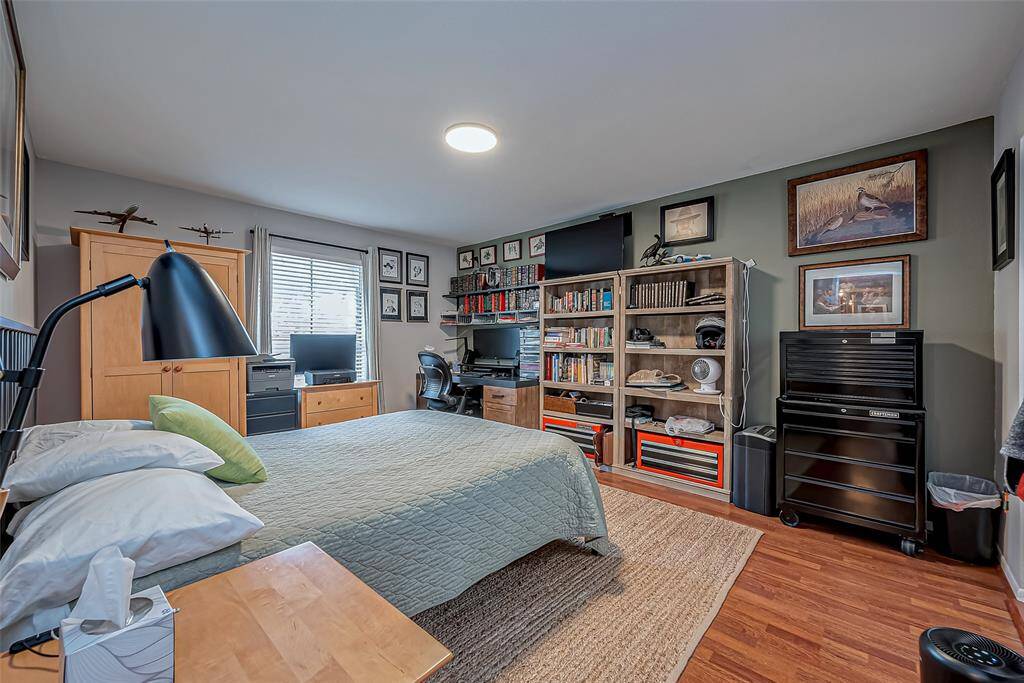 Another view of this spacious room.
