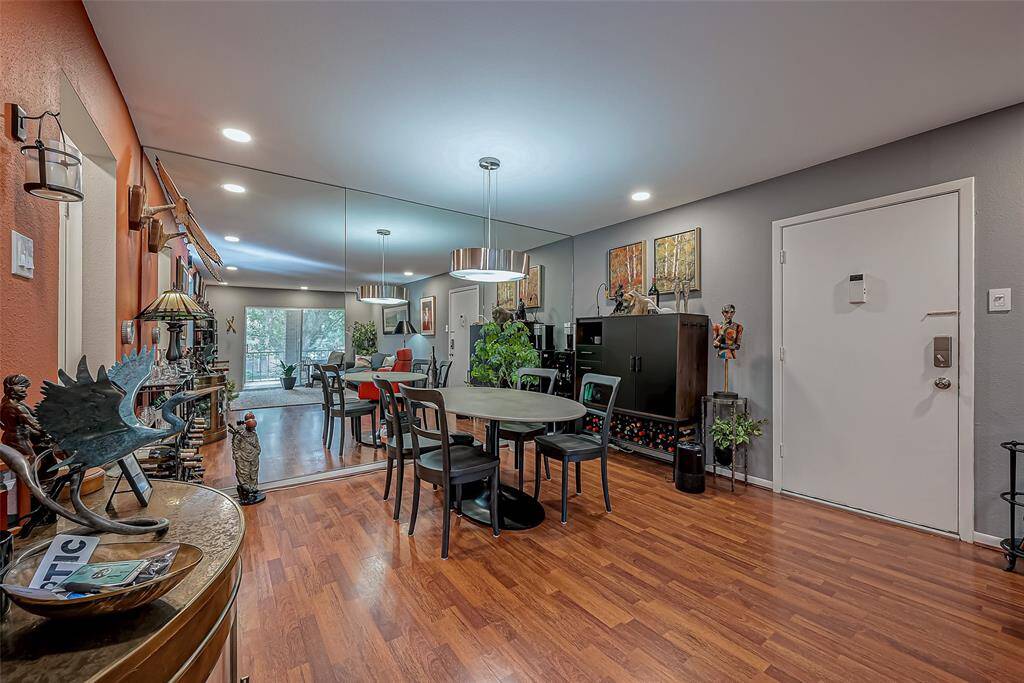 The mirror behind the dining space gives a nice touch.
