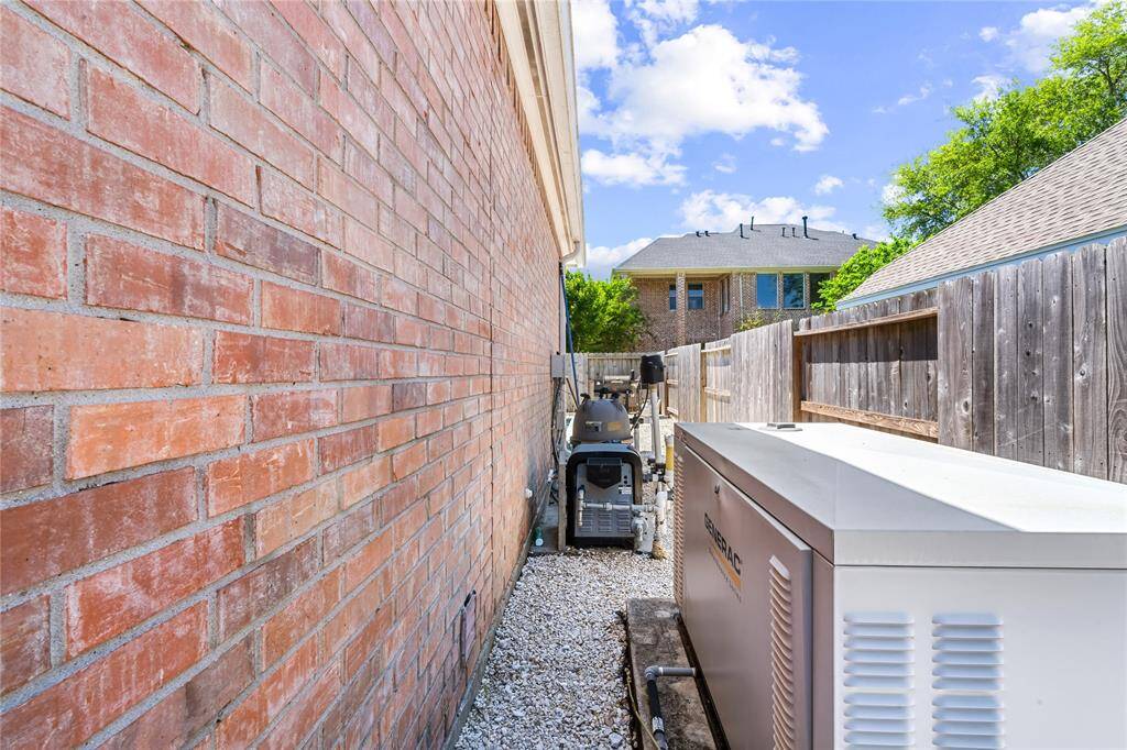 ENJOY PEACE OF MIND YEAR-ROUND WITH THE WHOLE-HOUSE GENERATOR!