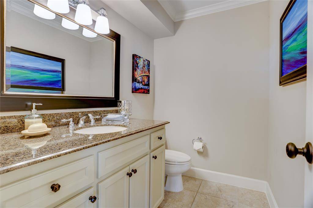 Downstairs half bath