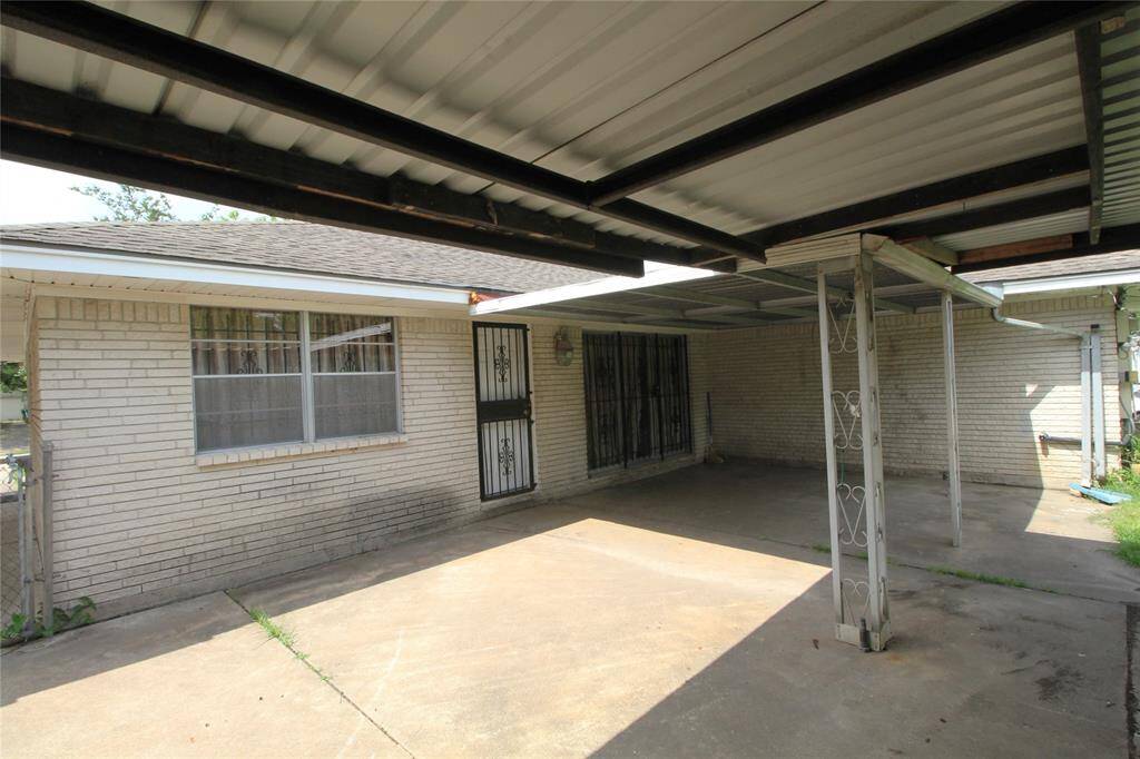 18x13 covered patio