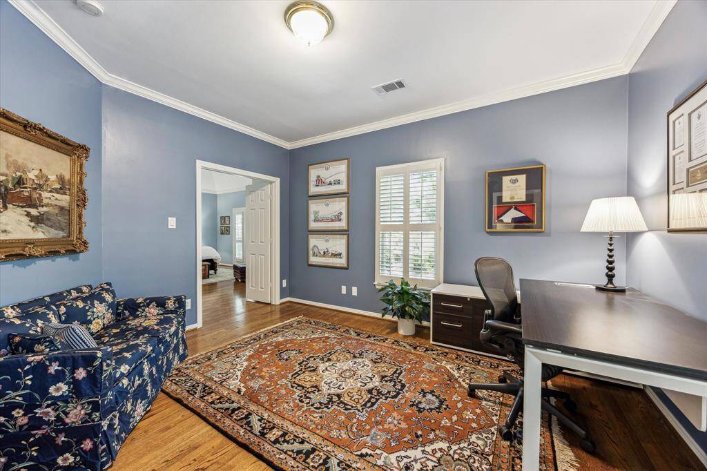 Office could easily be converted to a 5th bedroom by closing access to primary bedroom and adding a door into the hallway.