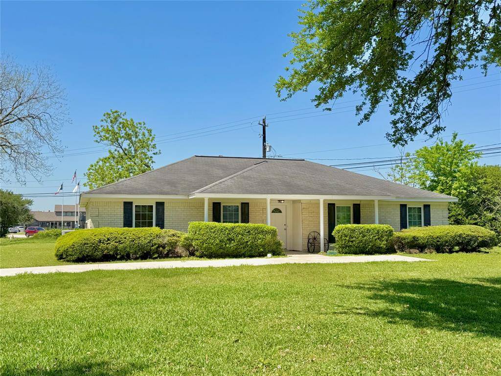 Beautiful classic exterior design. All brick exterior!