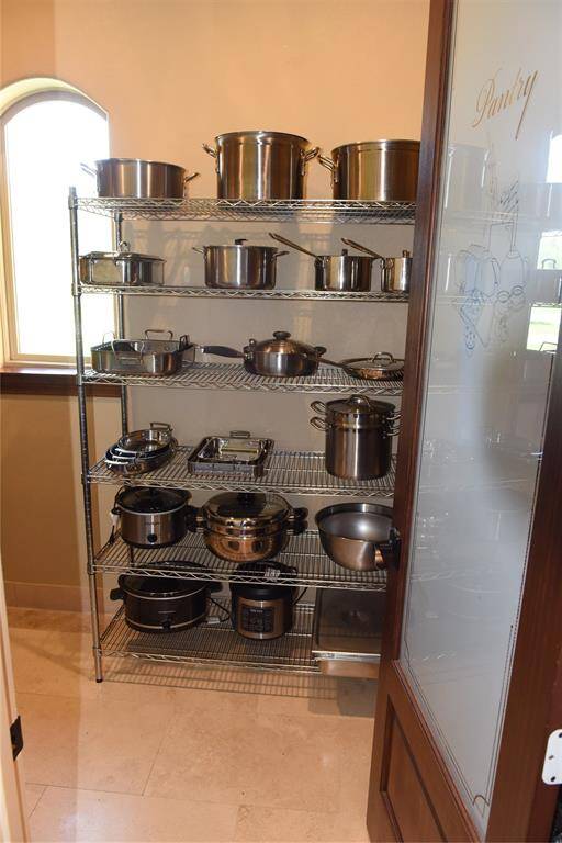 Walk-in pantry