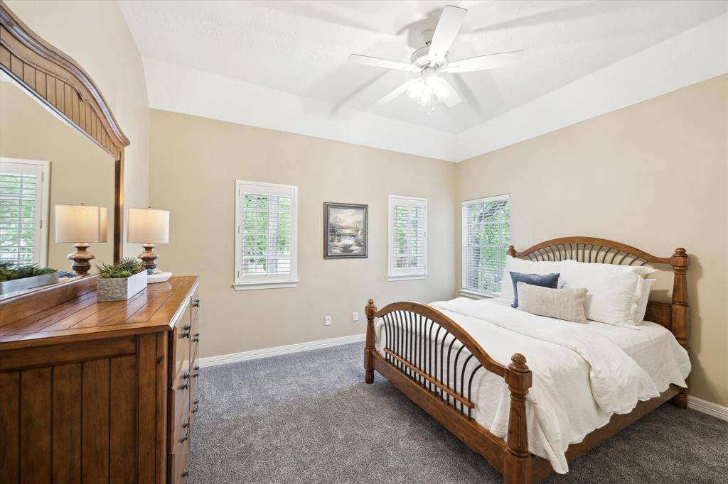 Private secondary guest bedroom upstairs