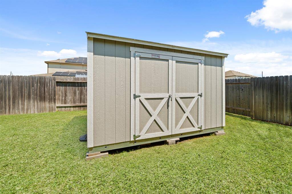 This Tuff Shed is the ideal place to store lawn equipment and kids’ toys. Feeling inspired? This could also be the start of a pretty cool Man Cave or She Shed!