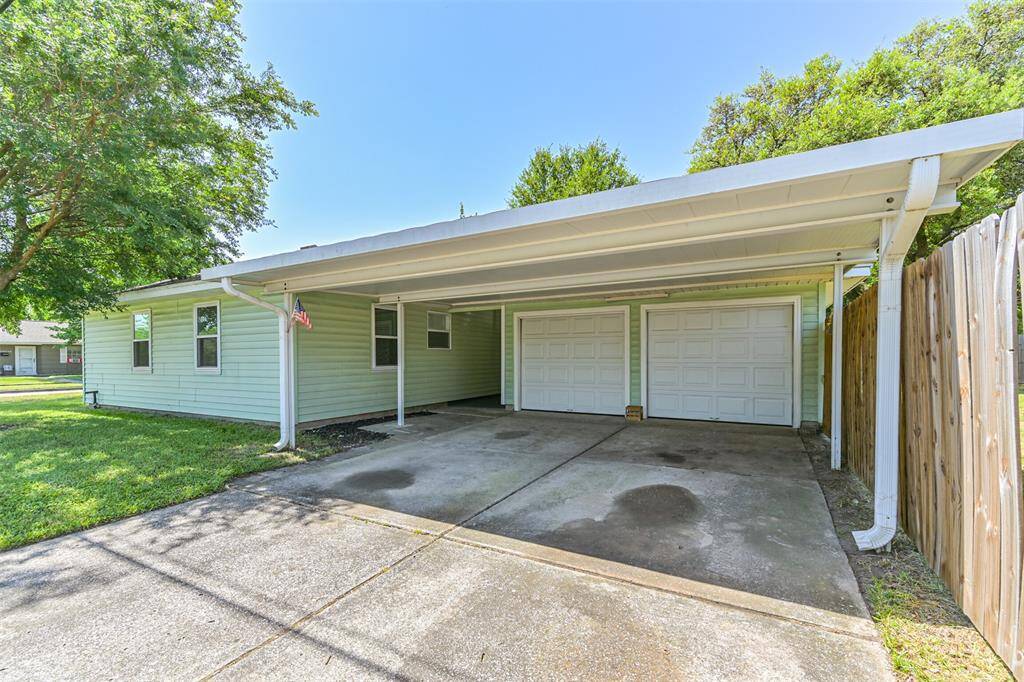 2 CAR GARAGE AND CARPORT