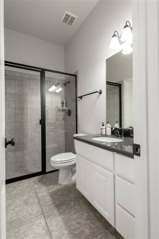 Hallway bathroom downstairs.