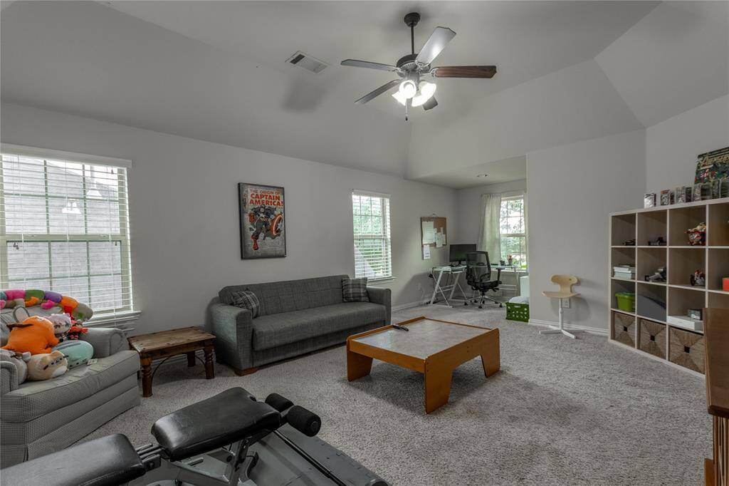 Very large game room upstairs.