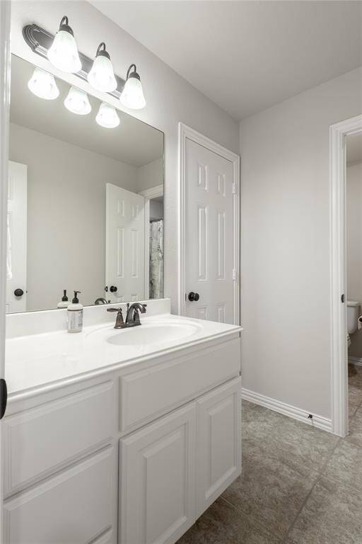 Full bathroom upstairs.