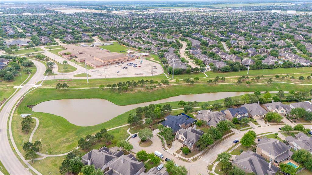 View of Stanley Elementary within walking distance!