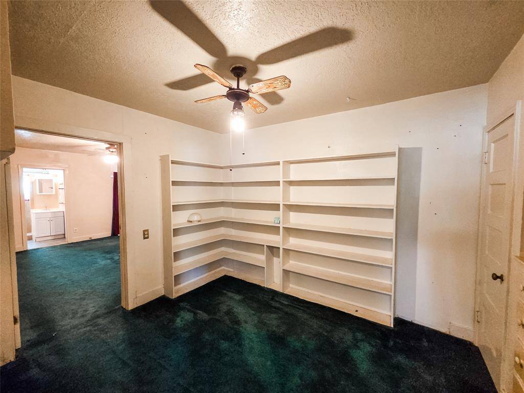 Bonus room could be an office or 3rd bedroom