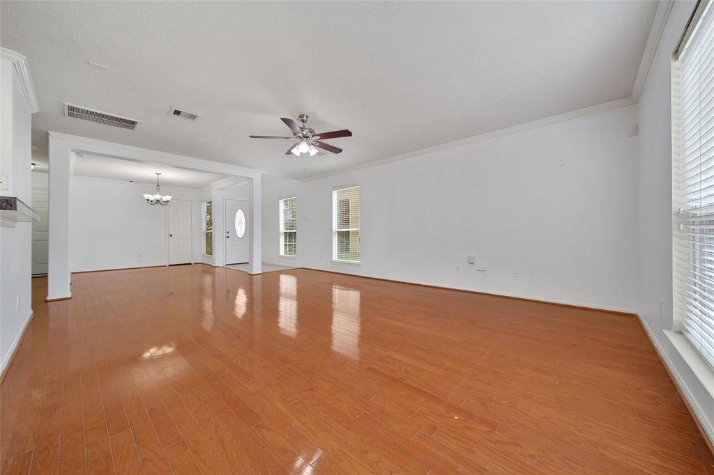 View of living room :2.