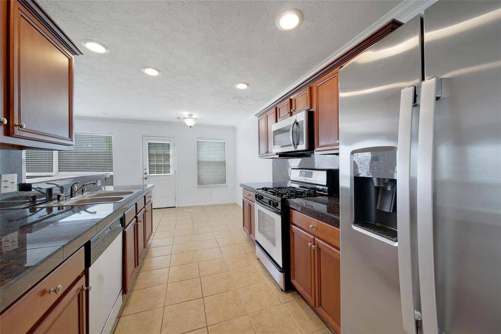 View of kitchen :2.