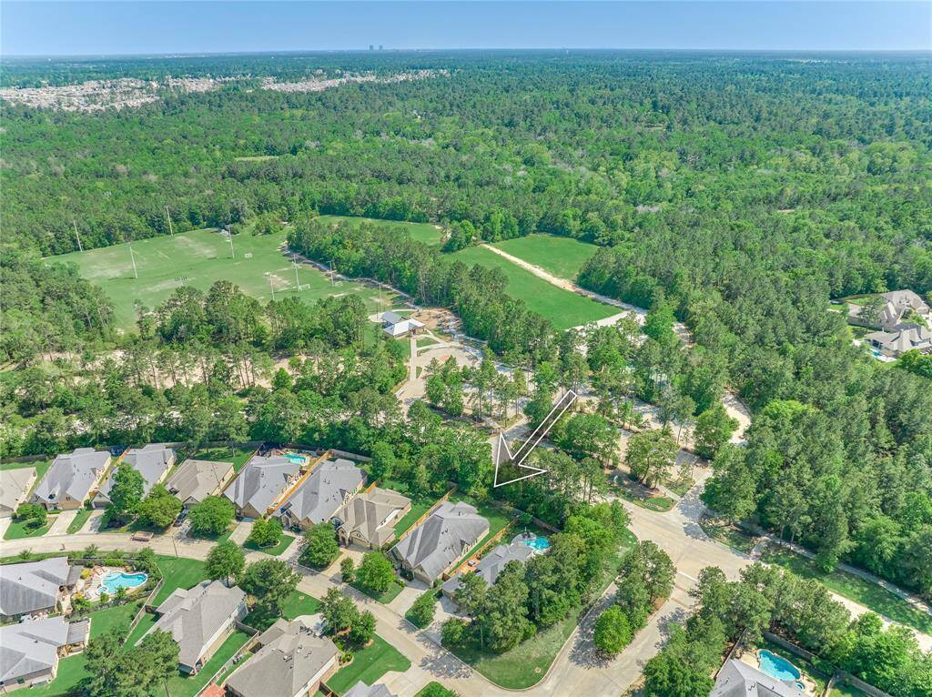 Woodforest is a master planned community located in Montgomery, Texas, offering a variety of shopping, dining, and family-oriented activities.